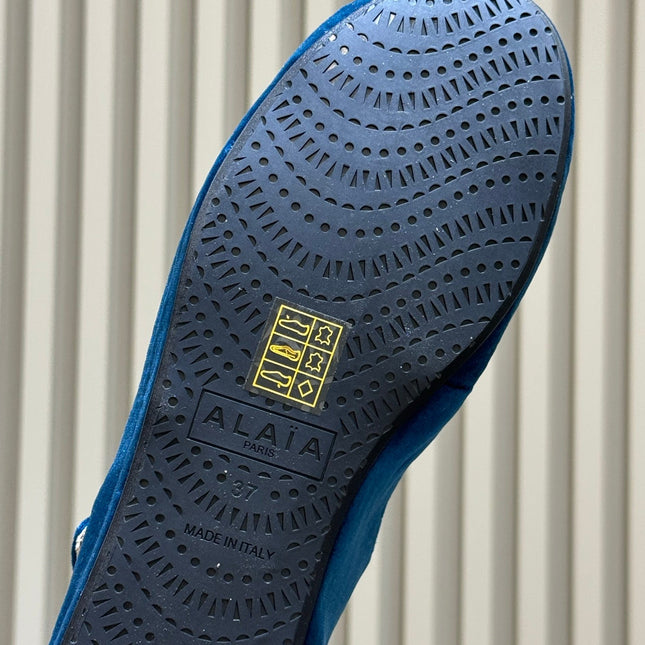 ALAIA 26S MARY JANE BALLET FLATS IN DARK BLUE VELVET
