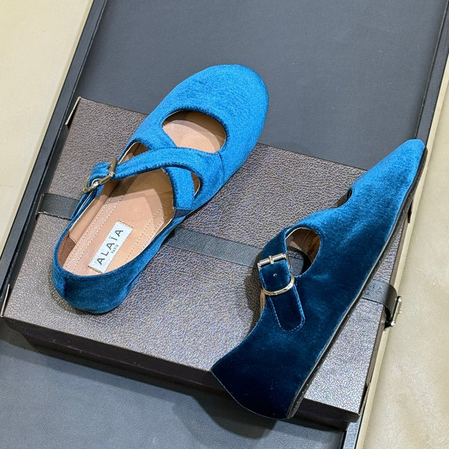 ALAIA 26S MARY JANE BALLET FLATS IN DARK BLUE VELVET