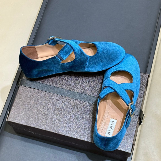 ALAIA 26S MARY JANE BALLET FLATS IN DARK BLUE VELVET