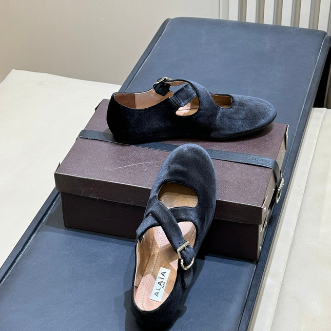 ALAIA 26S MARY JANE BALLET FLATS IN BLACK VELVET