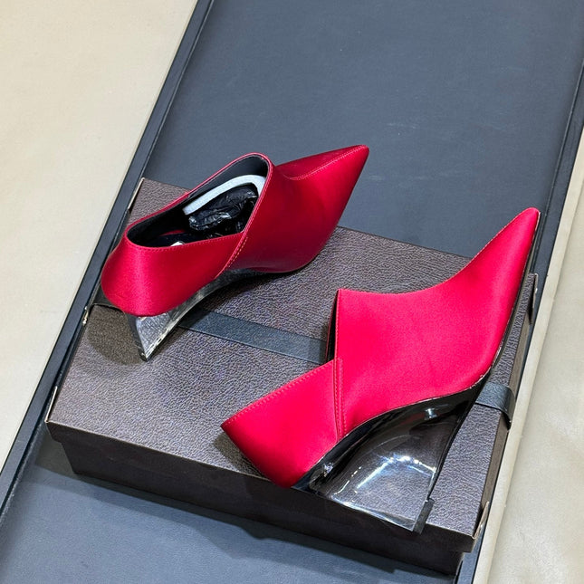 ALAIA 26S TRANSPARENT HIGH HEELS IN RED SATIN