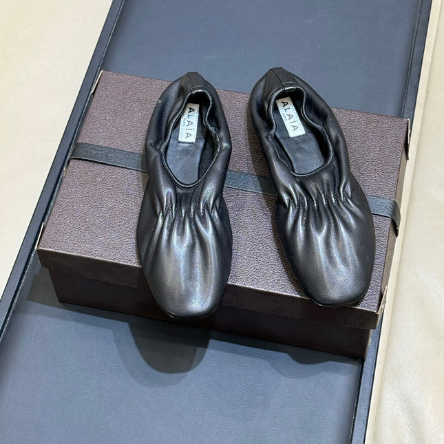 ALAIA 26S KNIT BALLET FLATS IN BLACK LAMBSKIN