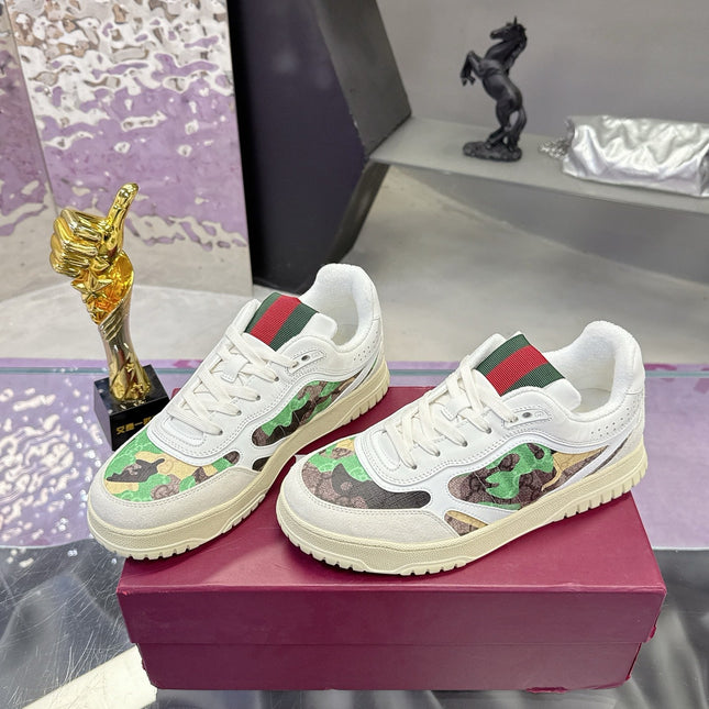 GUCCI 26S SNEAKER IN WHITE AND GREEN CALFSKIN