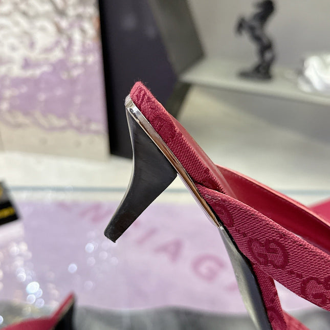 GUCCI 26S THONG KITTEN HEEL SANDALS 55MM IN BURGUNDY RED GG CANVAS