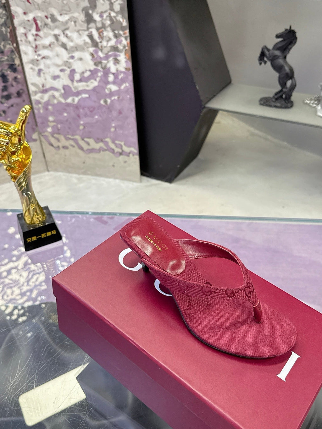 GUCCI 26S THONG KITTEN HEEL SANDALS 55MM IN BURGUNDY RED GG CANVAS