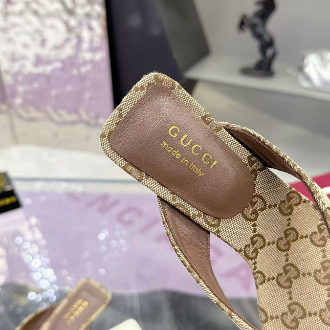 GUCCI 26S THONG KITTEN HEEL SANDALS 55MM IN BEIGE GG CANVAS