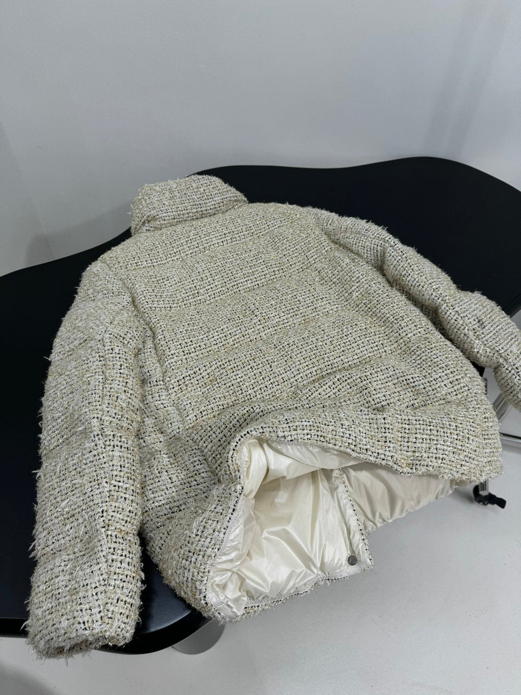 MONCLER 25S COCHELLE TWEED MID-LENGTH DOWN JACKET 202