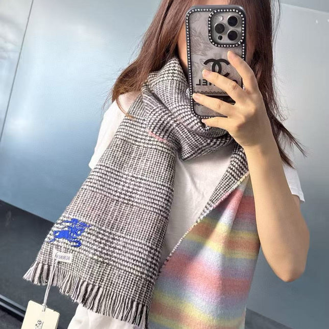 BURBERRY 26S SCARF 190CM IN CASHMERE 179843