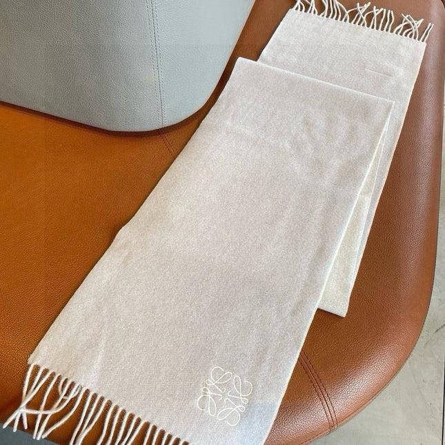 LOEWE 26S SCARF 180 IN CASHMERE 181843