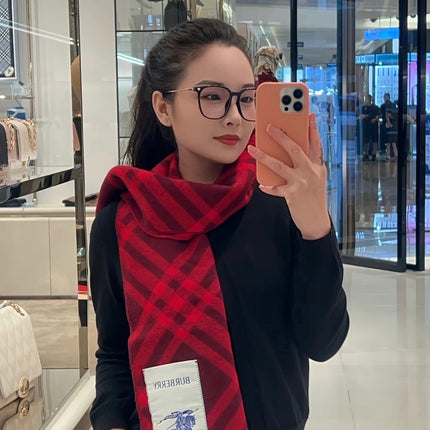 BURBERRY 26S SCARF 168 IN CASHMERE 513226