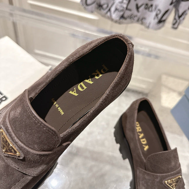 PRADA 26S PLATFORM LOAFERS 45MM IN DARK BROWN SUEDE