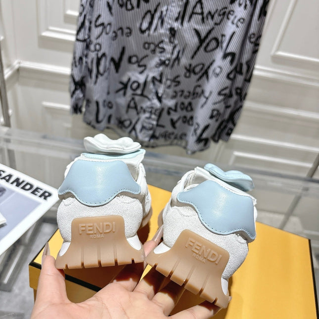 FENDI 26S SNEAKERS IN CREAM WHITE FABRIC AND SUEDE