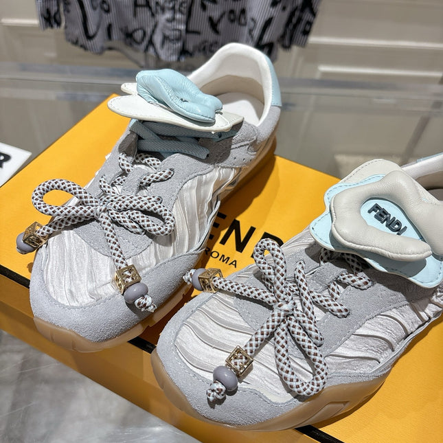 FENDI 26S SNEAKERS IN GREY FABRIC AND SUEDE