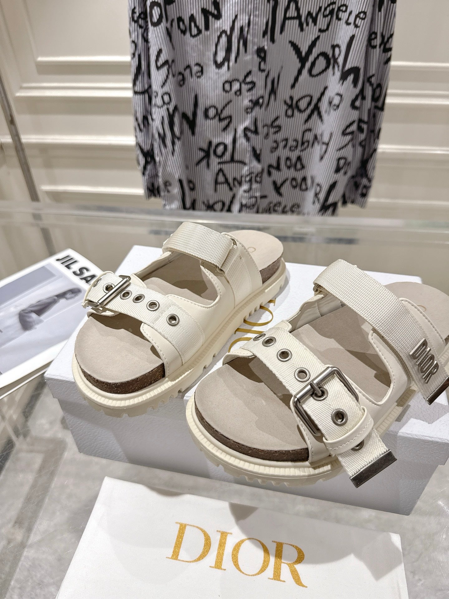 DIOR 26S SLIDES IN OFF WHITE CANVAS