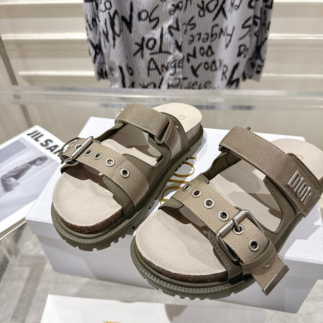 DIOR 26S SLIDES IN KHAKI CANVAS