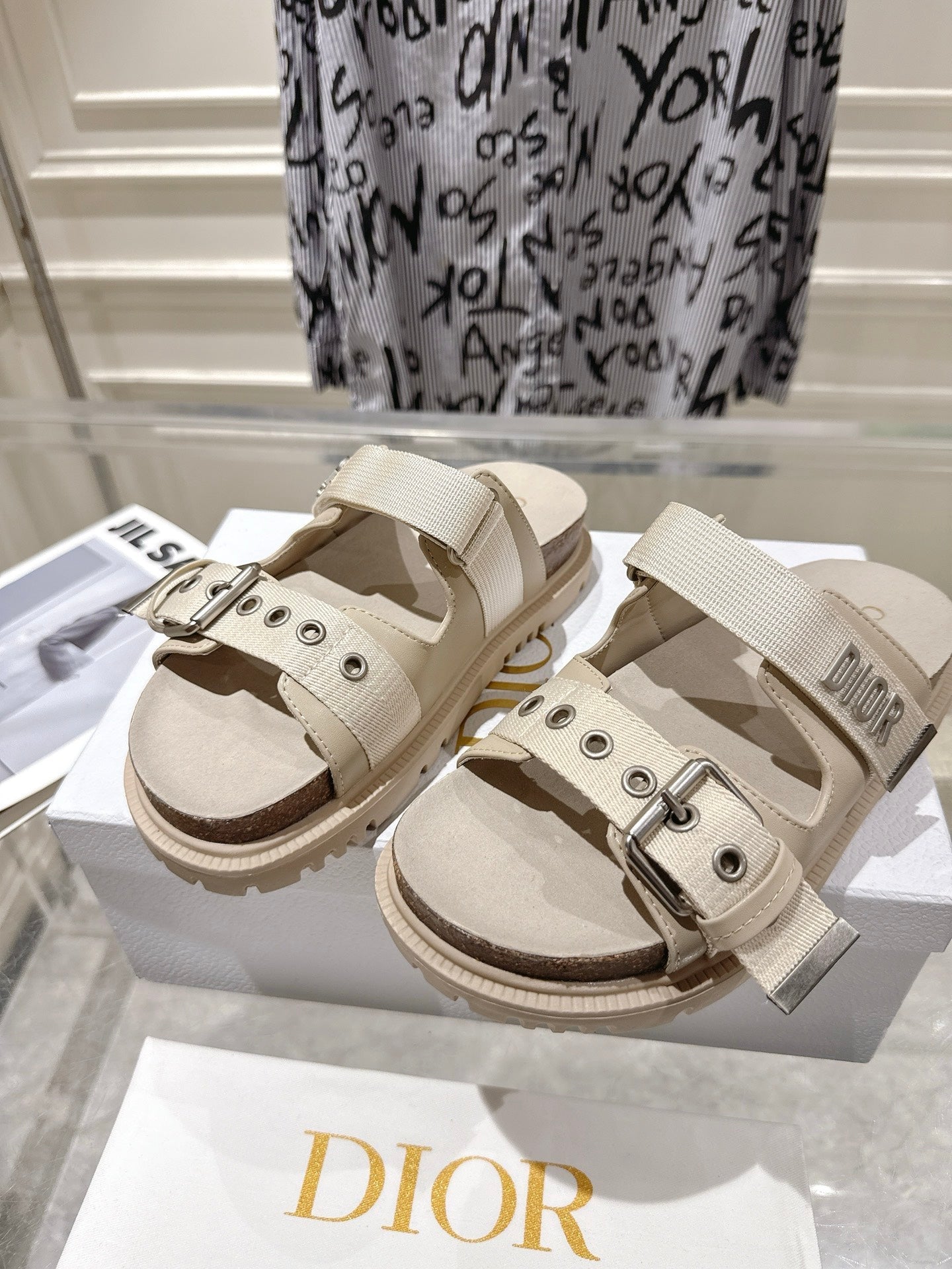 DIOR 26S SLIDES IN BEIGE CANVAS