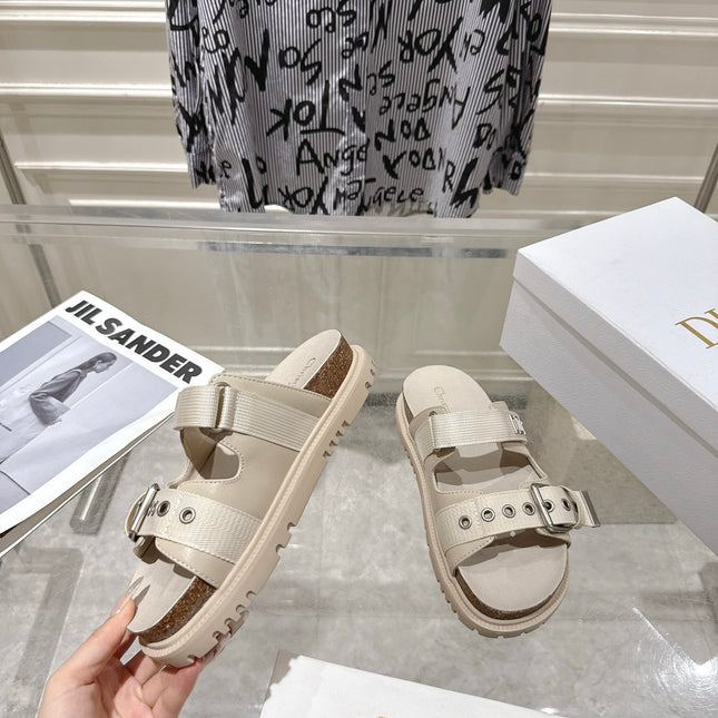 DIOR 26S SLIDES IN BEIGE CANVAS