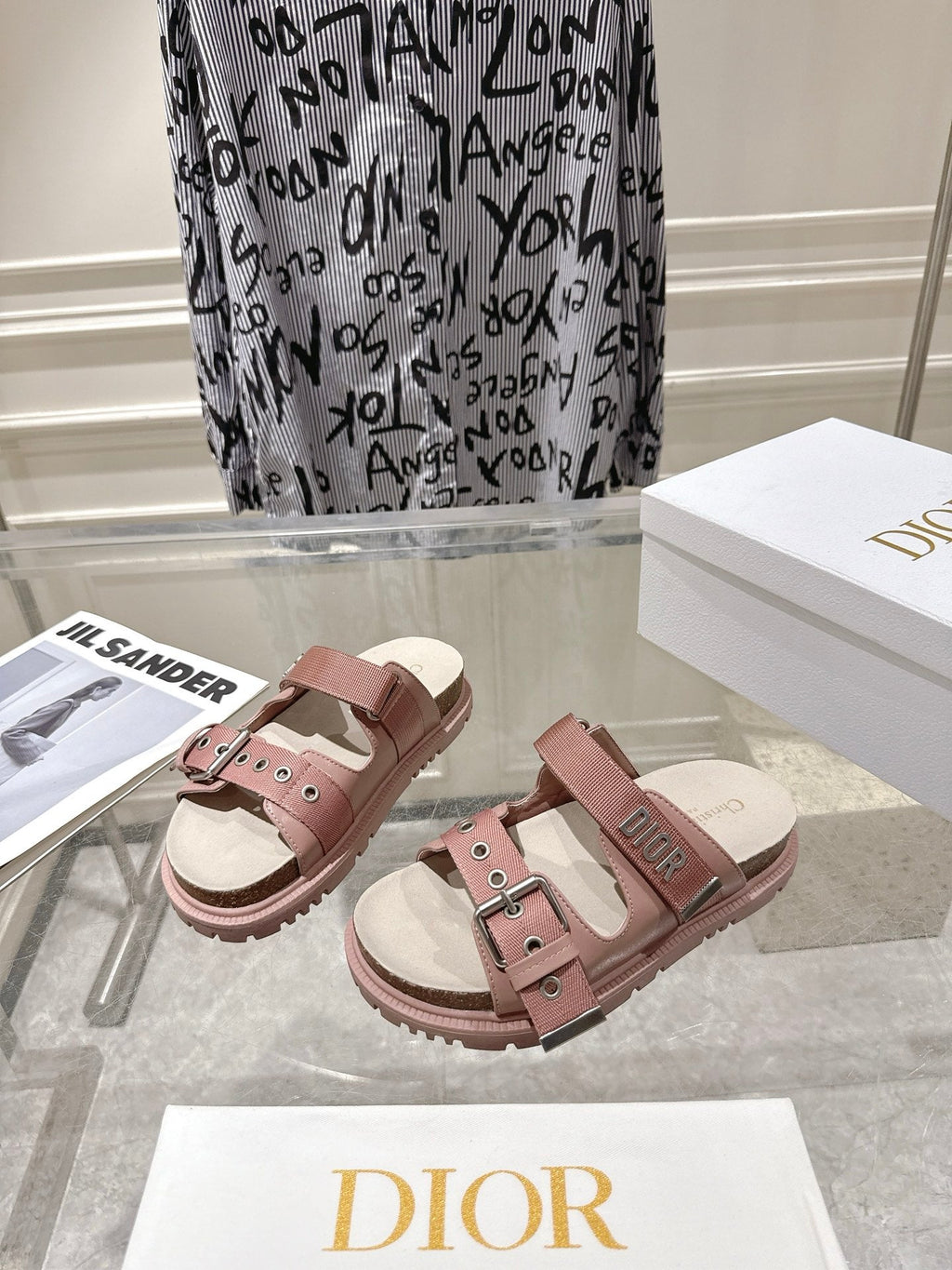DIOR 26S SLIDES IN NUDE PINK CANVAS