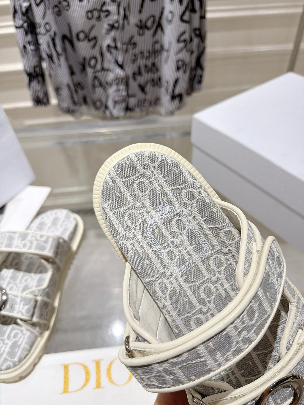 DIOR 26S SANDALS IN LIGHT GREY MIX WHITE OBLIQUE CANVAS