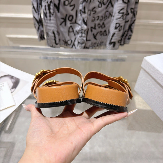 DIOR 26S MEDAILLON BUCKLE SLIDE IN SADDLE BROWN CALFSKIN