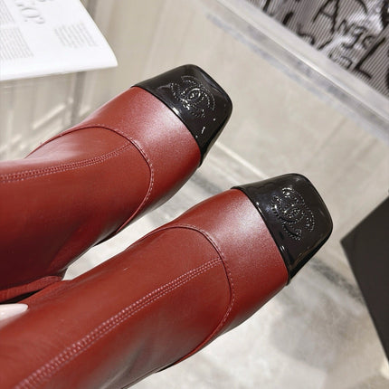 CHANEL 26S HIGH HEEL KNEE HIGH BOOTS 80 MM IN BURGUNDY CALFSKIN AND BLACK PATENT LEATHER