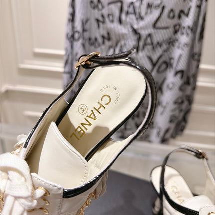CHANEL 26S SLINGBACK HIGH HEEL SHOES 70 MM IN CREAM WHITE LAMBSKIN AND BLACK PATENT CALFSKIN