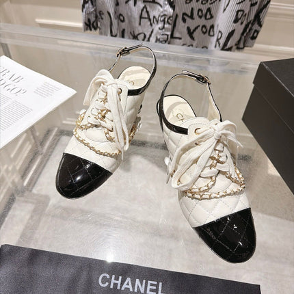 CHANEL 26S SLINGBACK HIGH HEEL SHOES 70 MM IN CREAM WHITE LAMBSKIN AND BLACK PATENT CALFSKIN