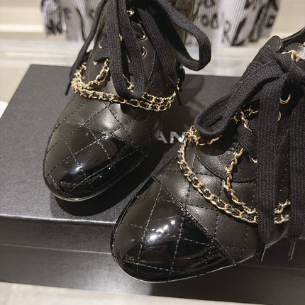CHANEL 26S SLINGBACK HIGH HEEL SHOES 70 MM IN BLACK LAMBSKIN AND PATENT CALFSKIN