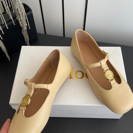 CHLOÉ 26S MARY JANE SHOES IN BEIGE CALFSKIN