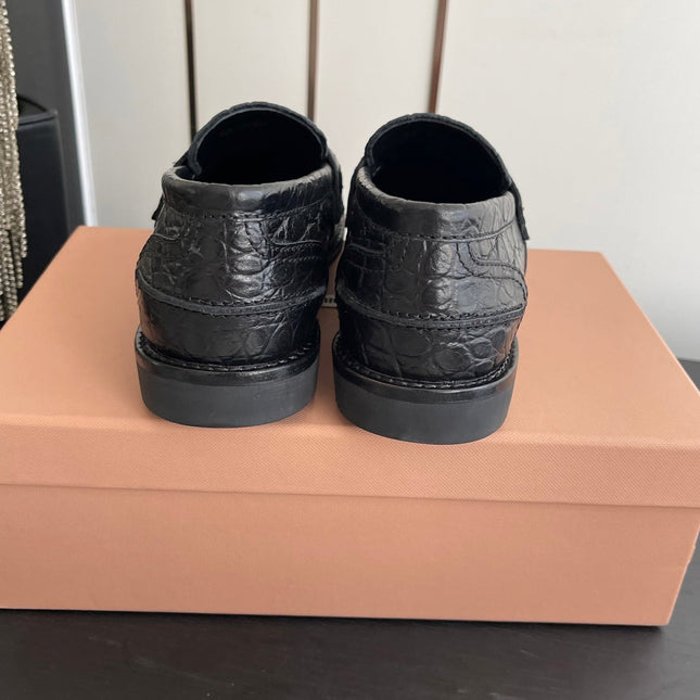 MIUMIU 26S PENNY LOAFERS IN BLACK CALFSKIN CROCODILE EMBOSSING