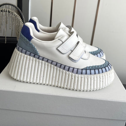 CHLOE 26S PLATFORM SNEAKERS IN WHITE AND LIGHT BLUE CALFSKIN
