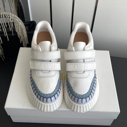 CHLOE 26S PLATFORM SNEAKERS IN WHITE AND LIGHT BLUE CALFSKIN