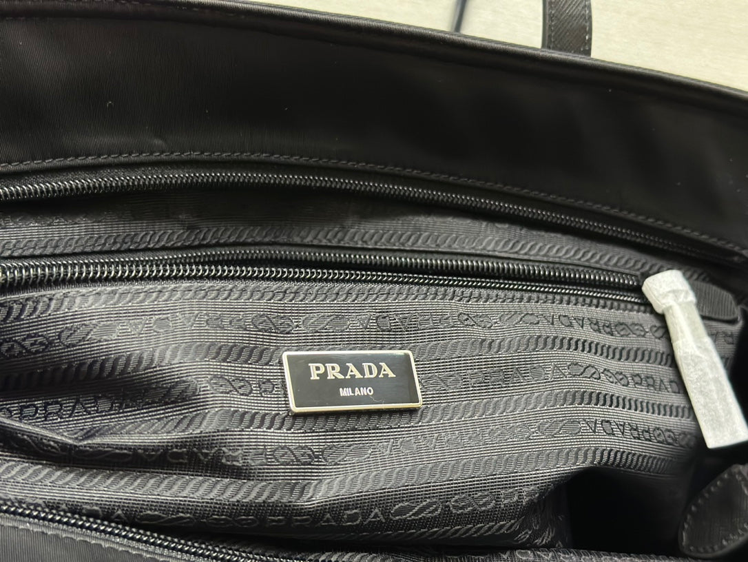 PRADA 26S TOTE BAG 35 IN BLACK NYLON