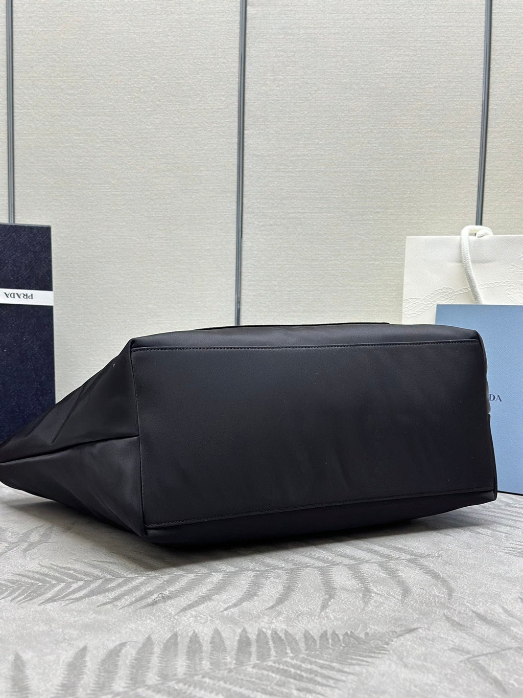 PRADA 26S TOTE BAG 35 IN BLACK NYLON