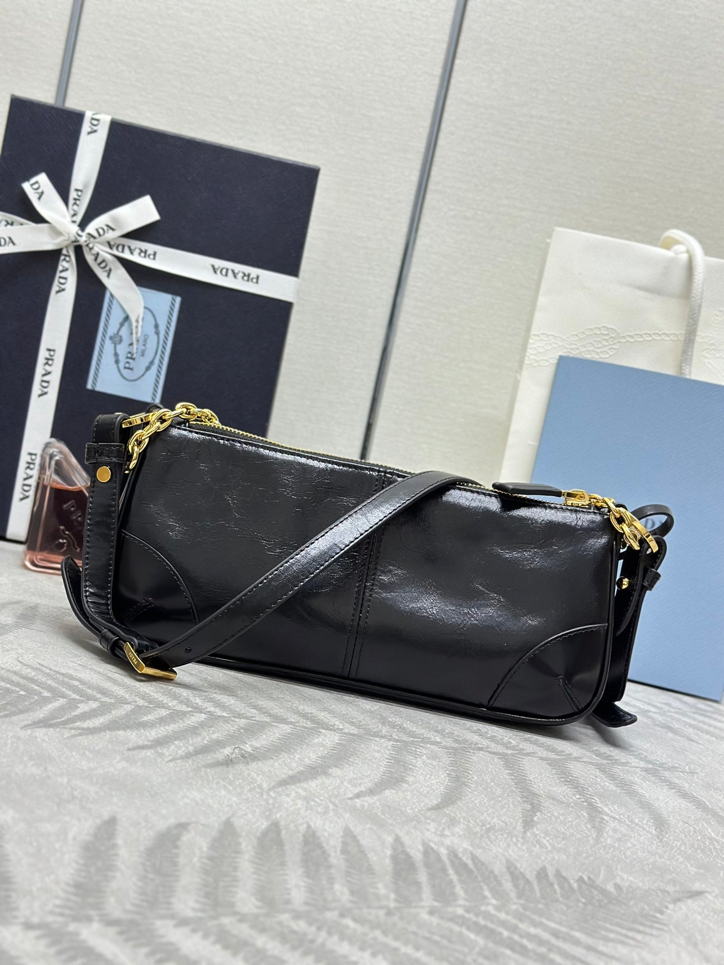 PRADA 26S SHOULDER BAG 11.5 IN BLACK CALFSKIN GOLD HARDWARE