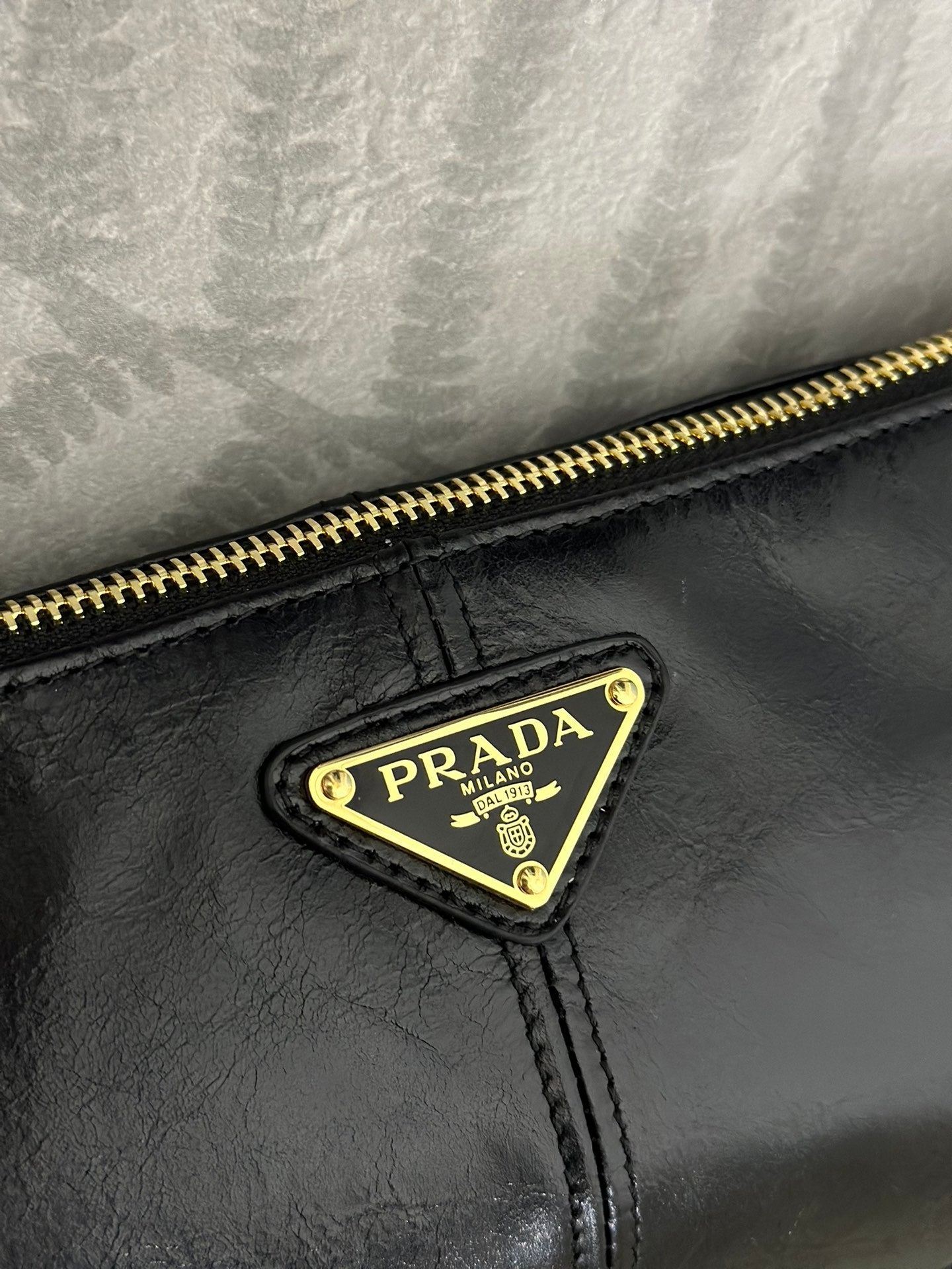 PRADA 26S SHOULDER BAG 11.5 IN BLACK CALFSKIN GOLD HARDWARE