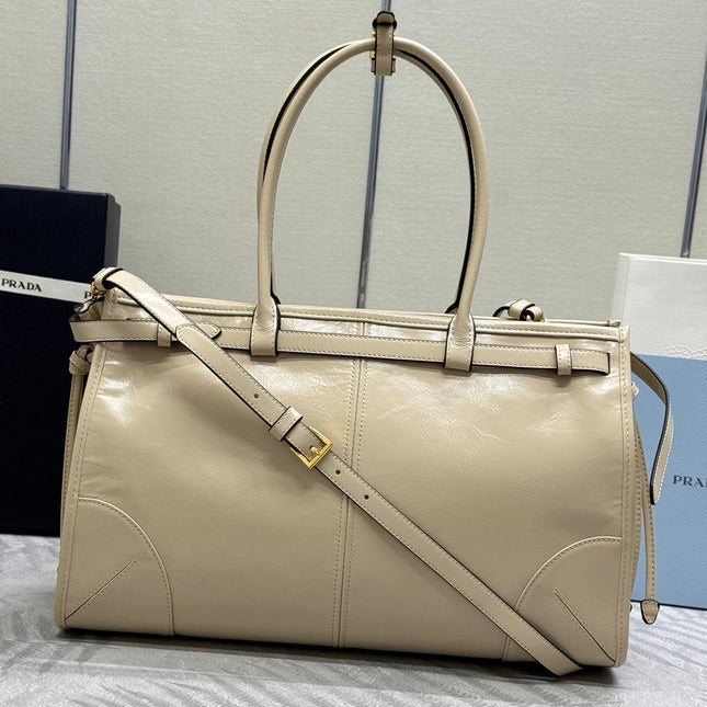 PRADA 25S BONNIE LARGE HANDBAG 38 IN BEIGE CALFSKIN GOLD HARDWARE
