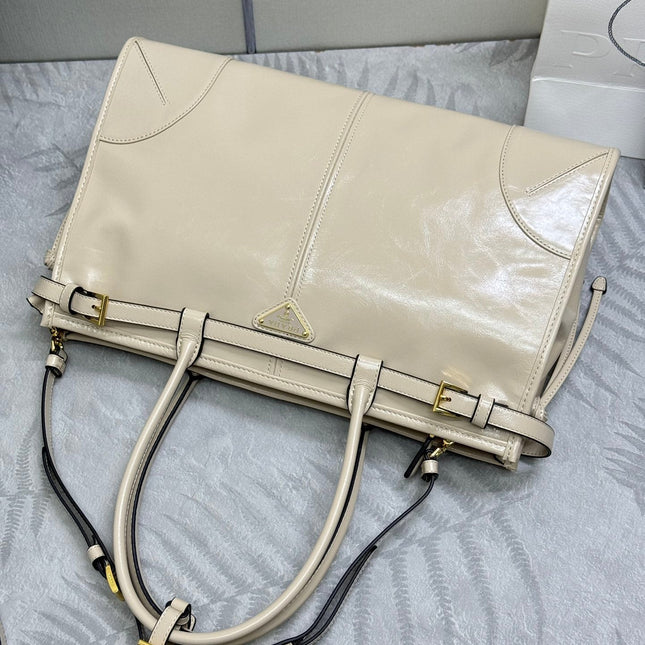 PRADA 25S BONNIE LARGE HANDBAG 38 IN BEIGE CALFSKIN GOLD HARDWARE