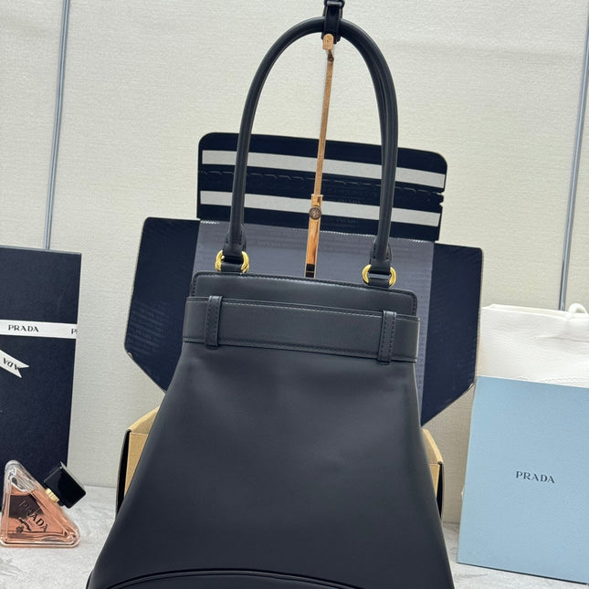 PRADA 26S CAREY MEDIUM HANDBAG 31 IN BLACK LEATHER
