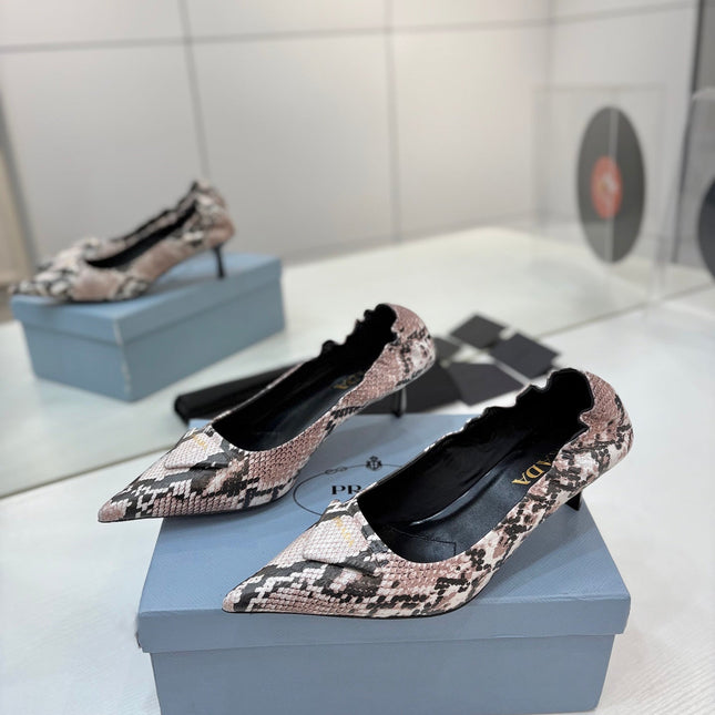 PRADA 26S PUMPS 55MM IN PINK SNAKE PRINT CALFSKIN WITH LOGO