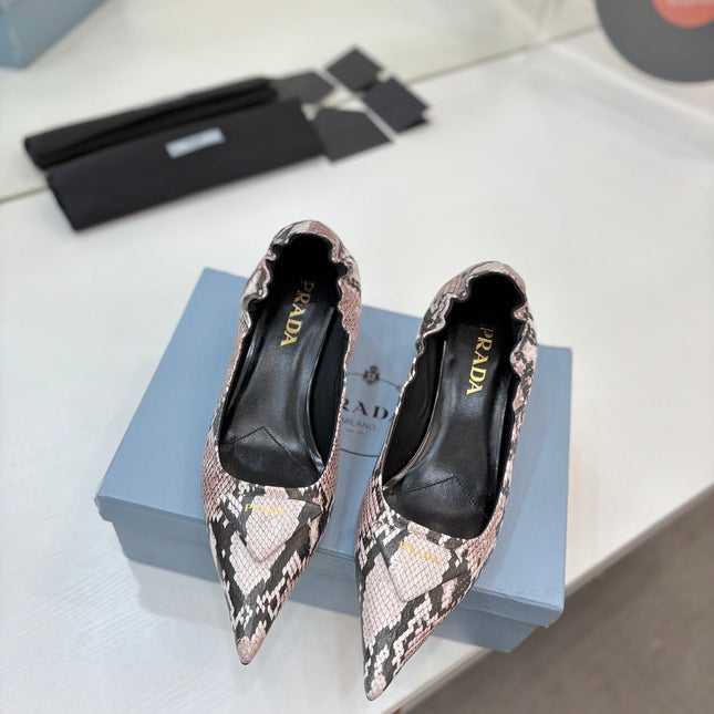 PRADA 26S PUMPS 55MM IN PINK SNAKE PRINT CALFSKIN WITH LOGO