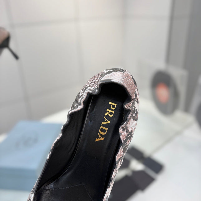 PRADA 26S PUMPS 55MM IN PINK SNAKE PRINT CALFSKIN WITH LOGO