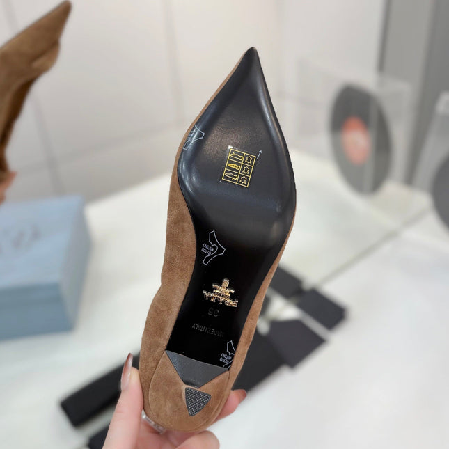 PRADA 26S PUMPS 55MM IN CARAMEL BROWN SUEDE WITH LOGO