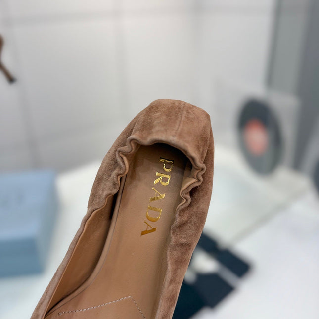 PRADA 26S PUMPS 55MM IN CARAMEL BROWN SUEDE WITH LOGO