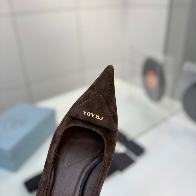 PRADA 26S PUMPS 55MM IN DARK BROWN SUEDE WITH LOGO