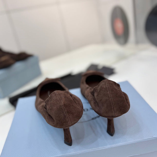 PRADA 26S PUMPS 55MM IN DARK BROWN SUEDE WITH LOGO