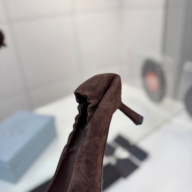 PRADA 26S PUMPS 55MM IN DARK BROWN SUEDE WITH LOGO