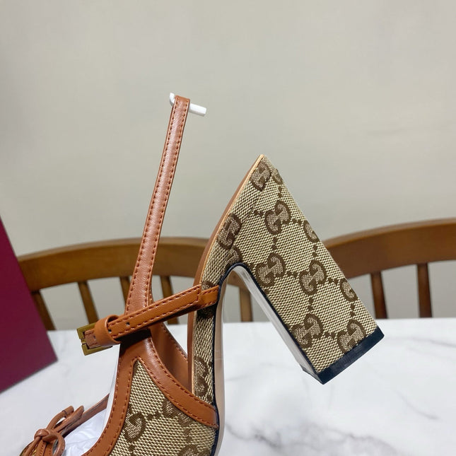 GUCCI 26S HORSEBIT SLINGBACK HEELS 105 MM IN BROWN AND BEIGE CANVAS