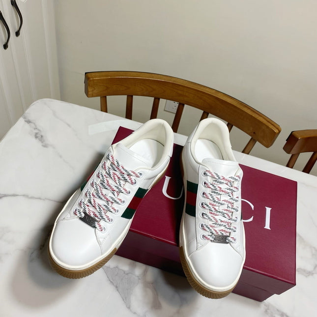 GUCCI 26S SNEAKER IN WHITE CALFSKIN
