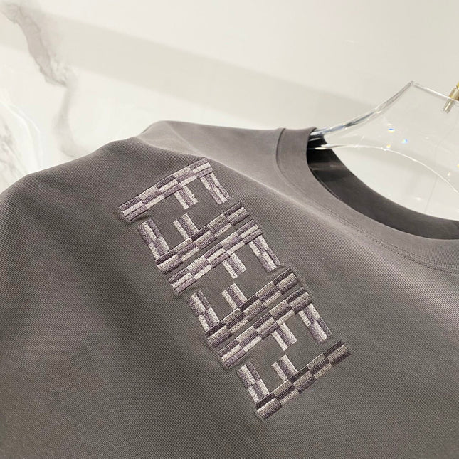 FENDI 26S SHORT SLEEVE T-SHIRT 146